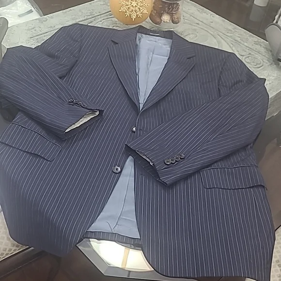 Hugo Boss 46R Wool Blazer Sport Coat Jacket Striped Navy & black 2 Buttons Long - Picture 2 of 9